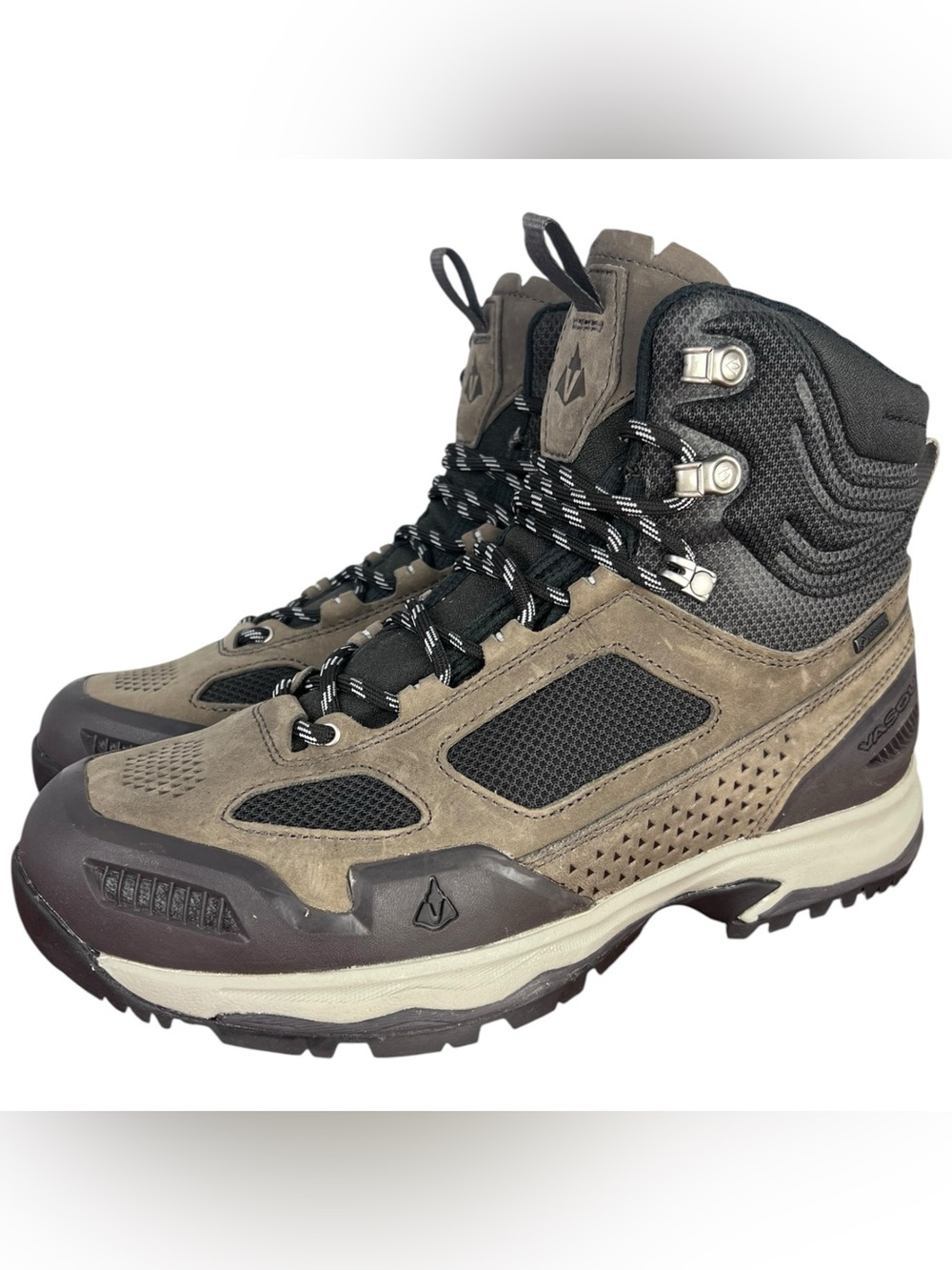 Vasque Breeze AT GTX GORE-TEX Waterproof Hiking Boots 7046 M Mens Sz 9.5